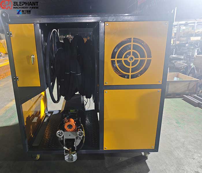 hydraulic crawler system of intelligent dredging robot