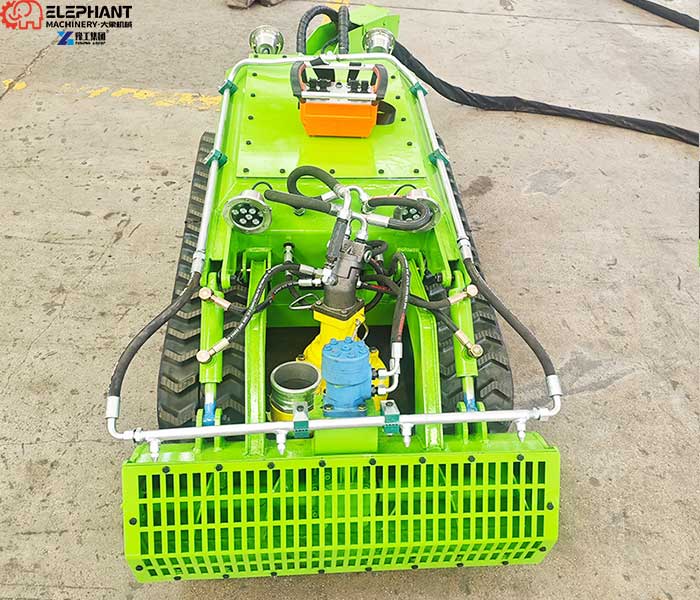 slurry tank cleaning robot for sludge removal