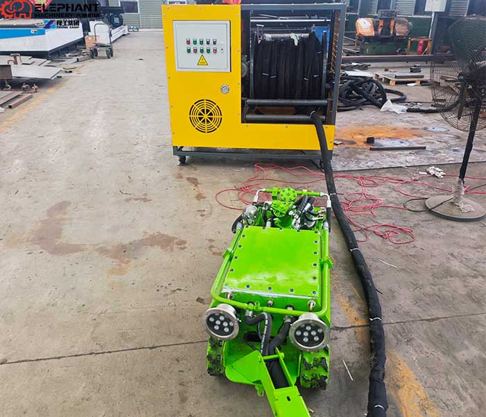 drainage cleaning robot in elephant dredging