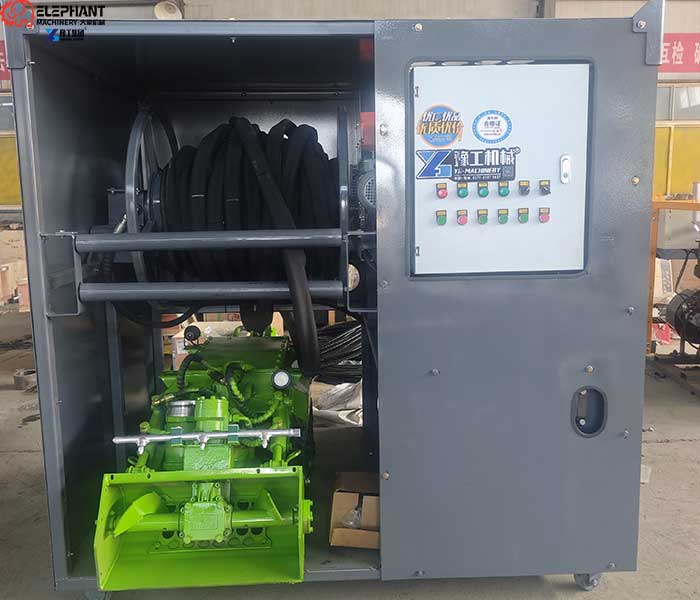 Industrial robot tank cleaner for remote sludge removal