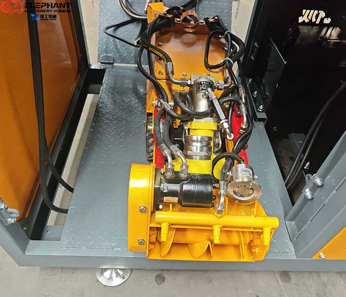 Remote sludge pumping system for continuous sediment transportation